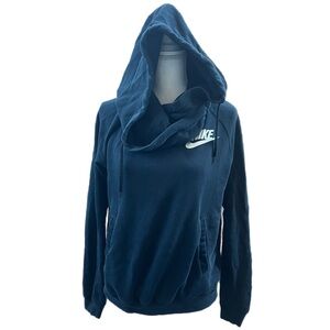 Black Nike pullover hoodie